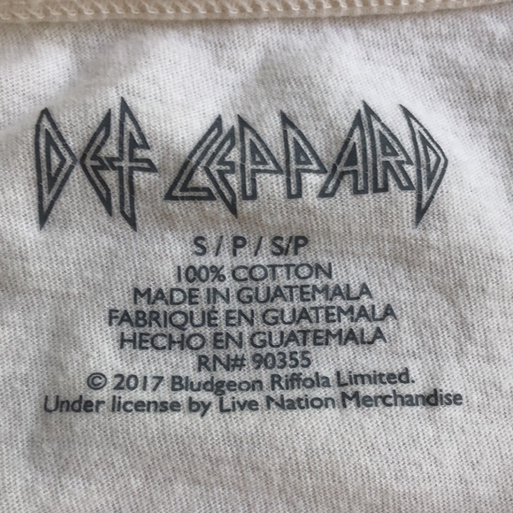Def Leppard T-shirt - Picture 3 of 3